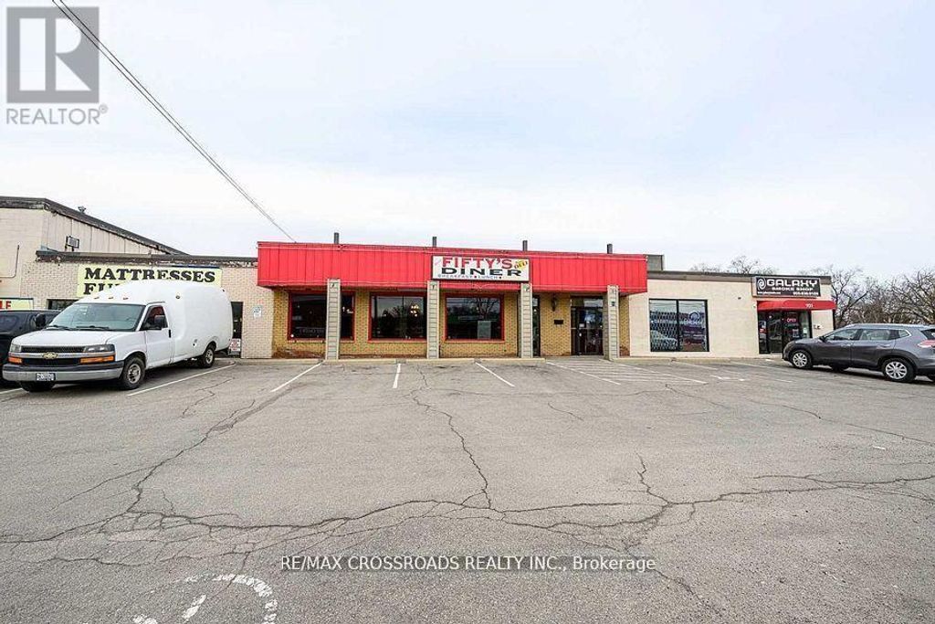 931 Queenston Road, Hamilton (stoney Creek)