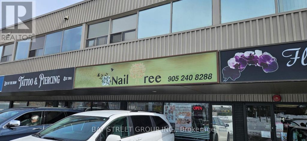 3a - 650 King Street E, Oshawa (eastdale)