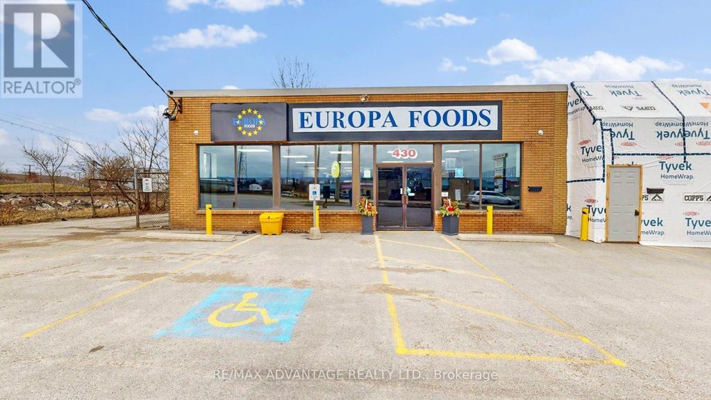 430 First Street, London East (east H)