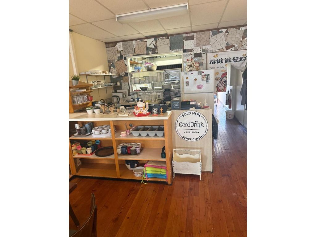 1347 Johnston Road, White Rock