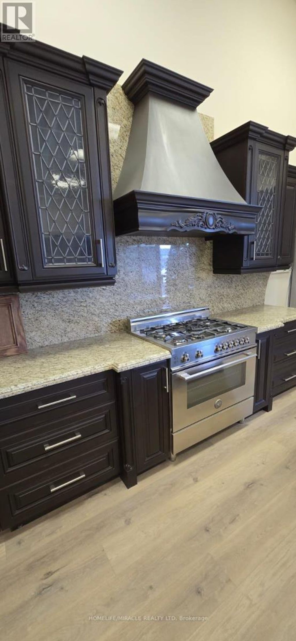 #5 - 3505 Laird Road, Mississauga (western Business Park)