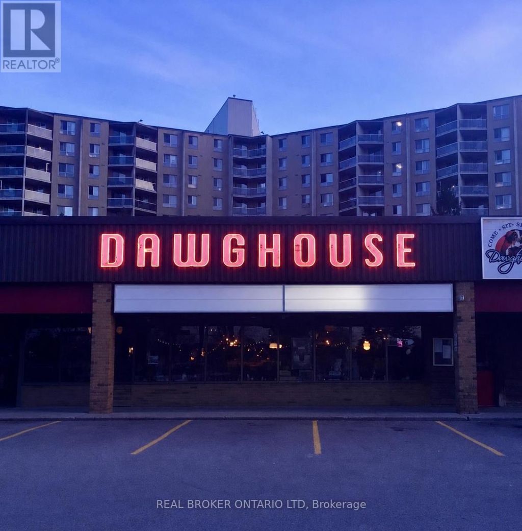 699 Wilkins Street, London South (south R)