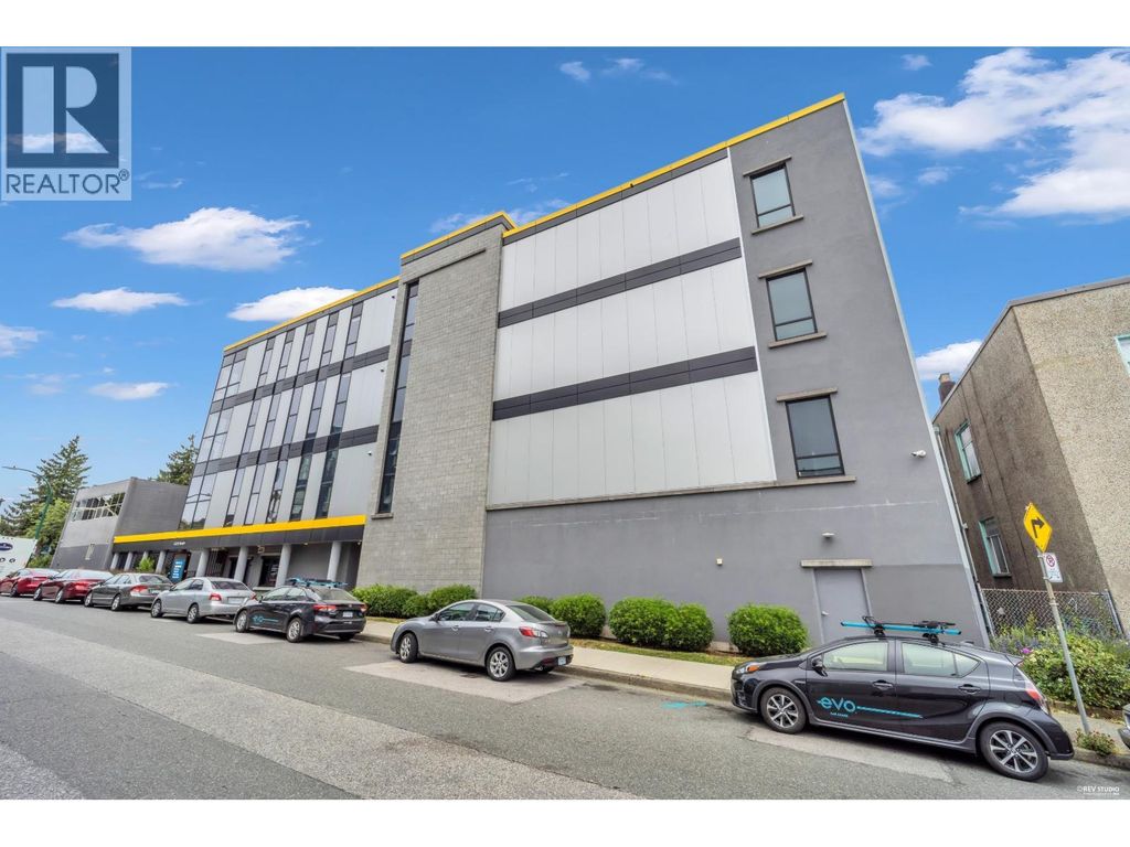 1223 E Pender Street, Vancouver