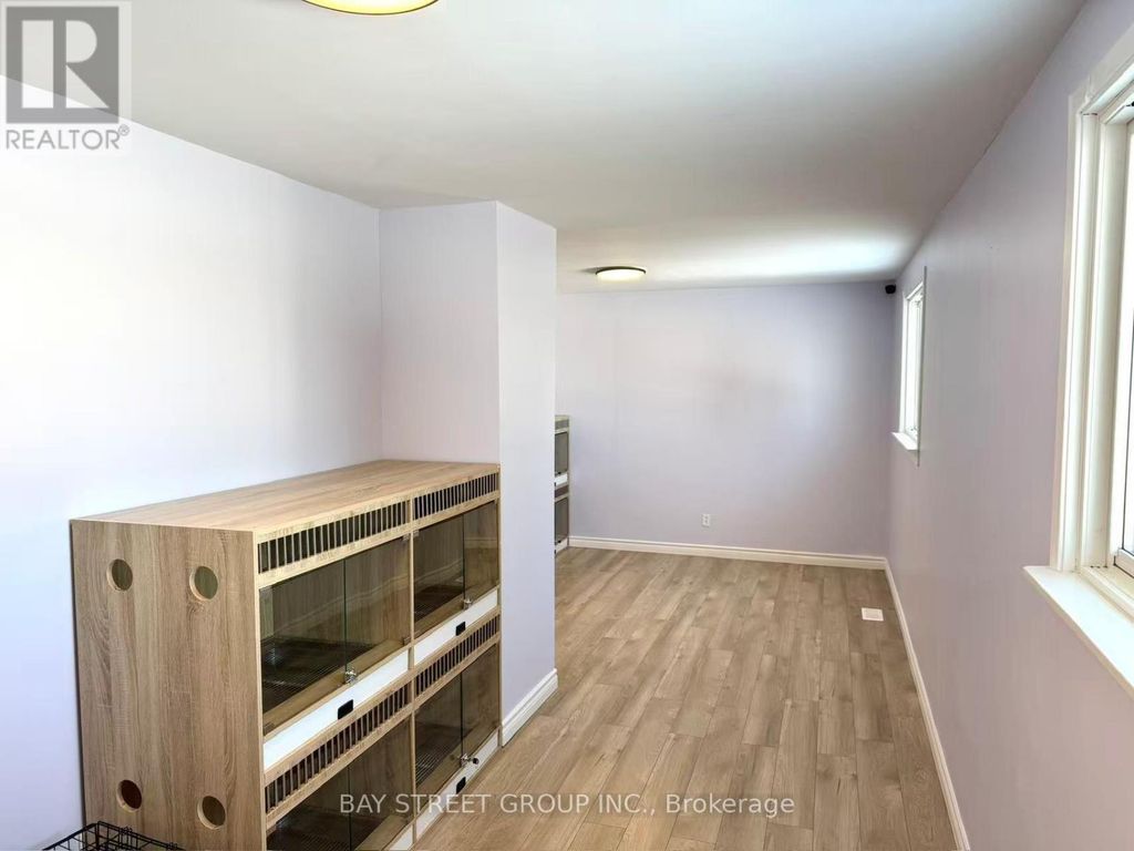 6080 Major Mackenzie Drive E, Markham