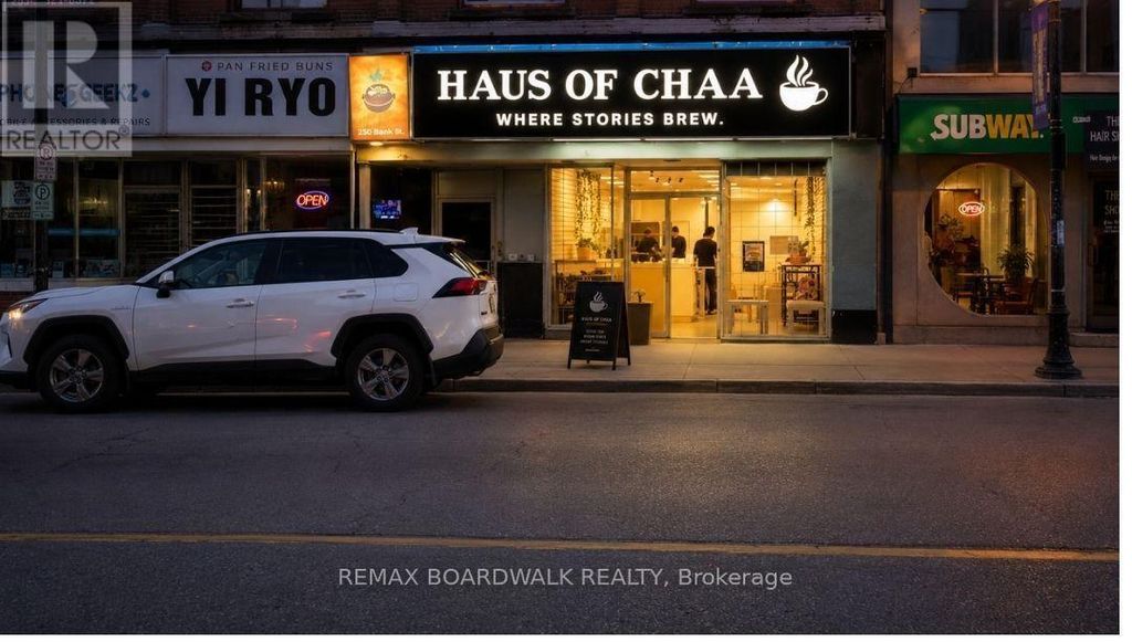 250 Bank Street, Ottawa