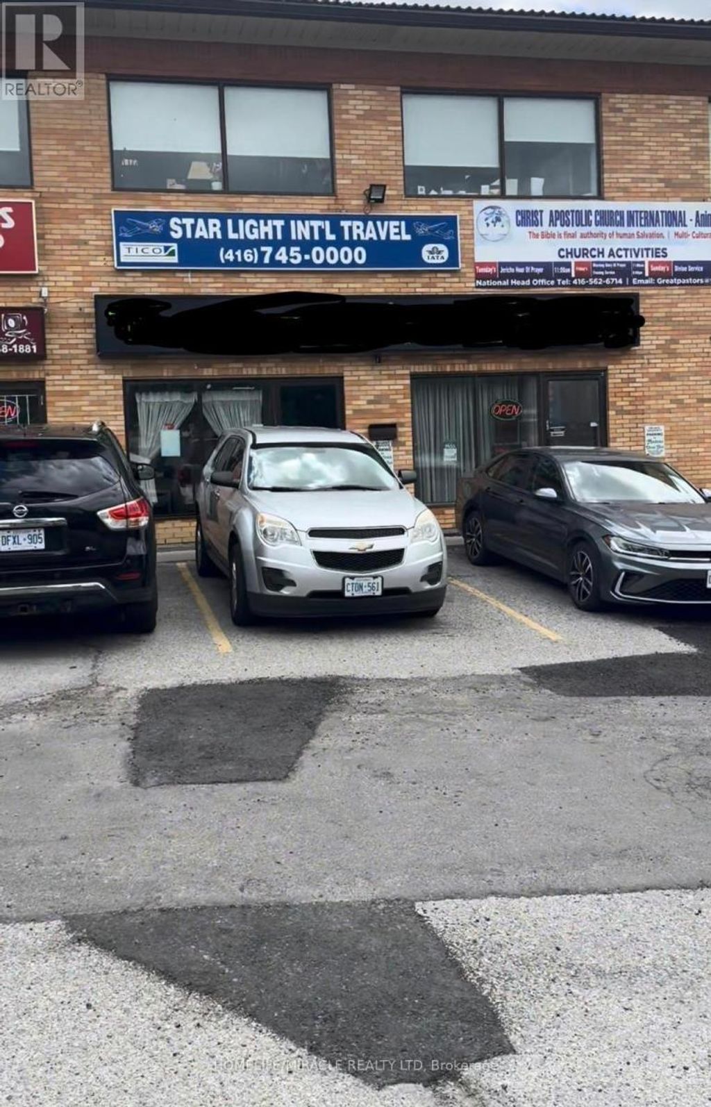 1123 Albion Road, Toronto (rexdale-Kipling)