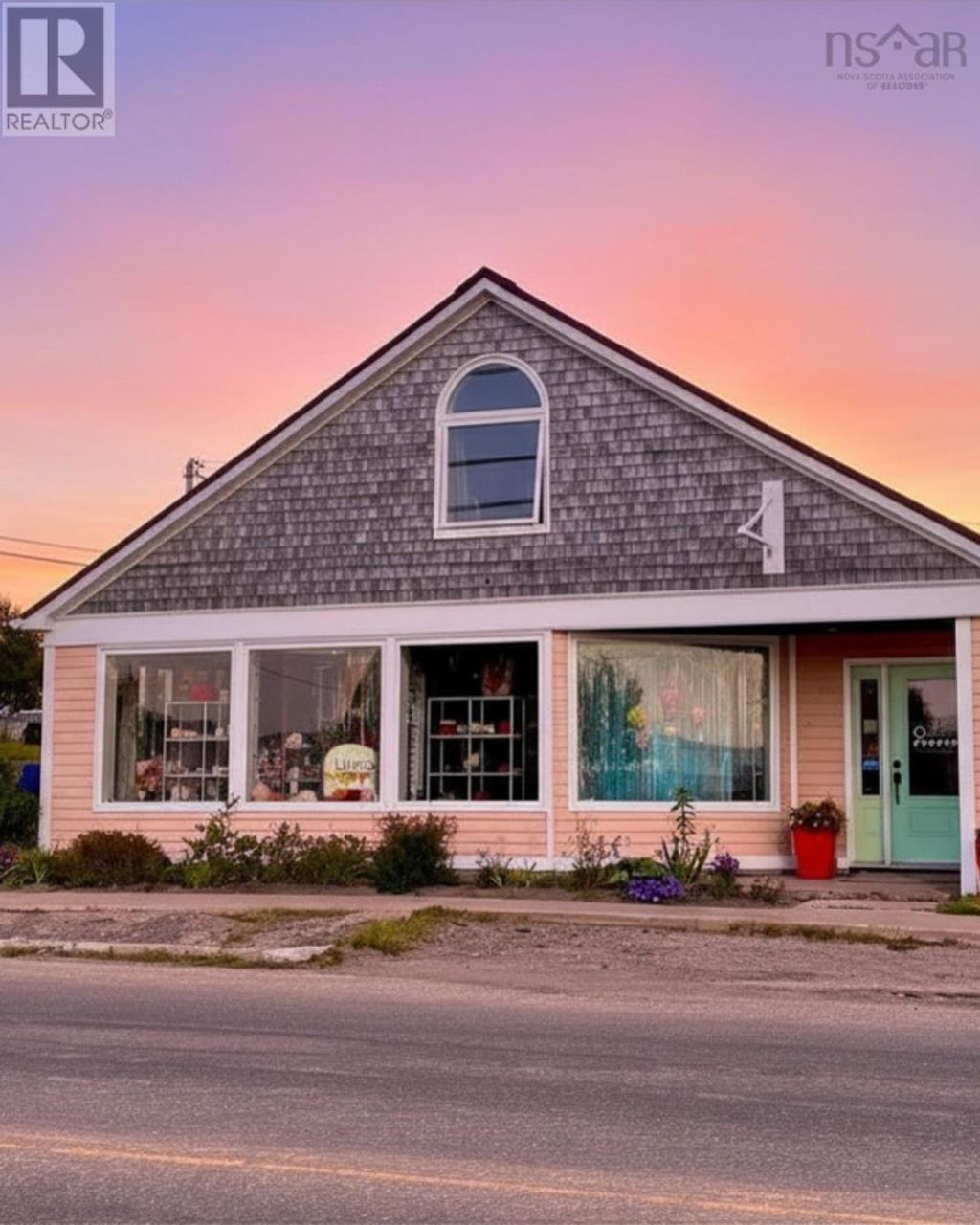 15876 Central Avenue, Inverness