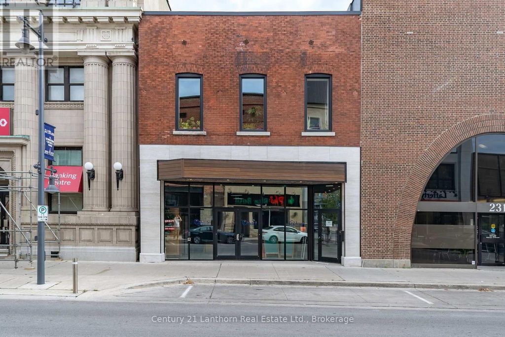 233 Front Street, Belleville (belleville Ward)