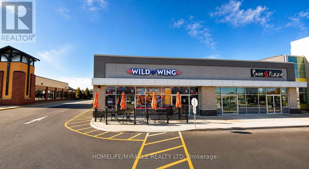 1655 Manning Road, Windsor