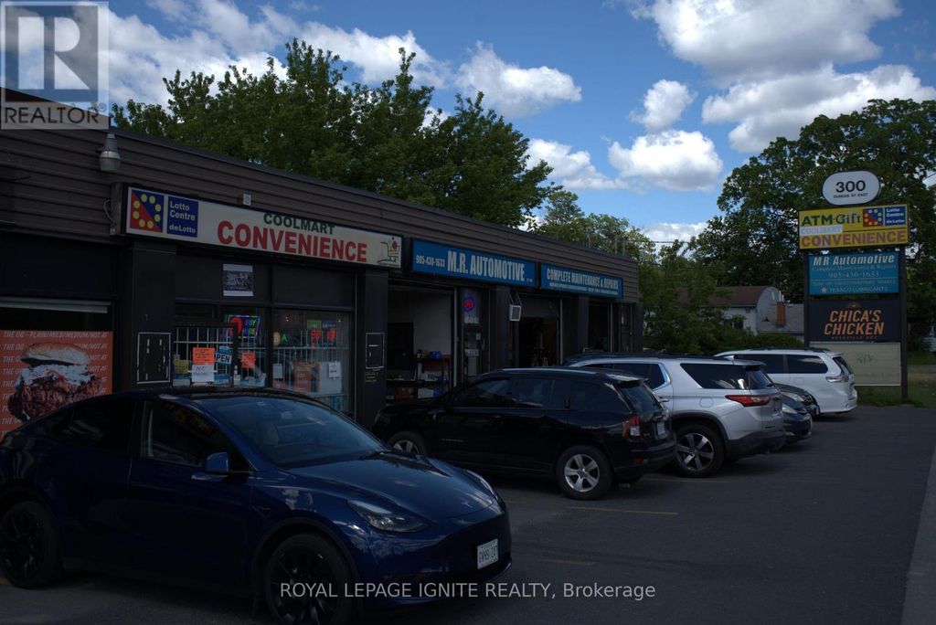 300 Dundas Street E, Whitby (downtown Whitby)