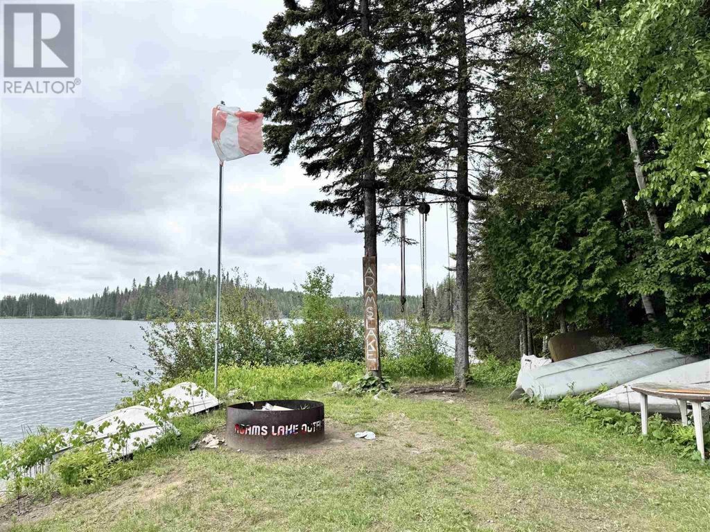 . Adams Lake Rd, Chapleau