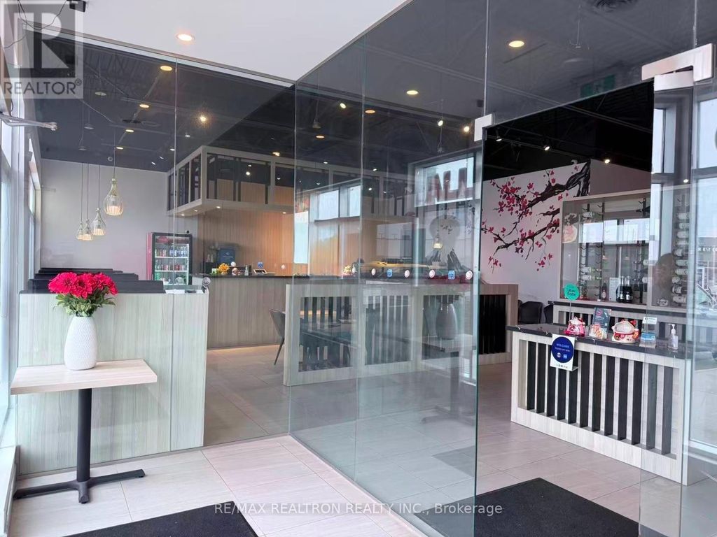 5 - 47 Harry Walker Parkway S, Newmarket (newmarket Industrial Park)