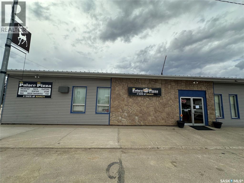 101 Railway Avenue Ne, Watson