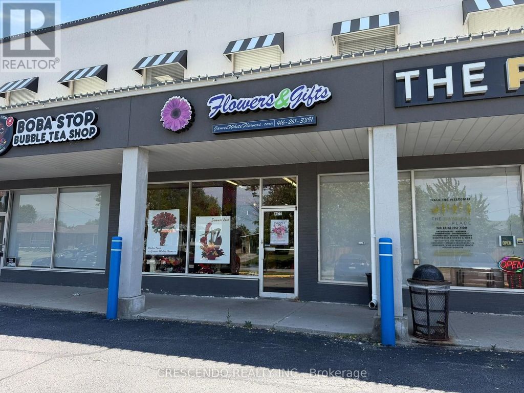 1077 Midland Avenue, Toronto (eglinton East)