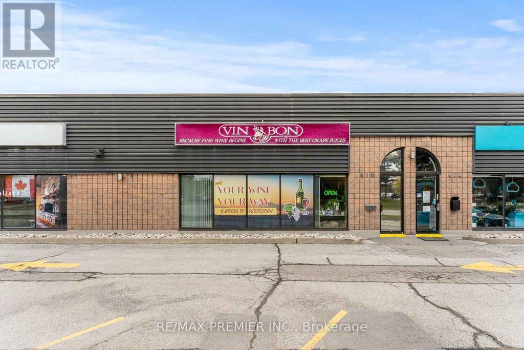 410 Speers Road, Oakville (qe Queen Elizabeth)