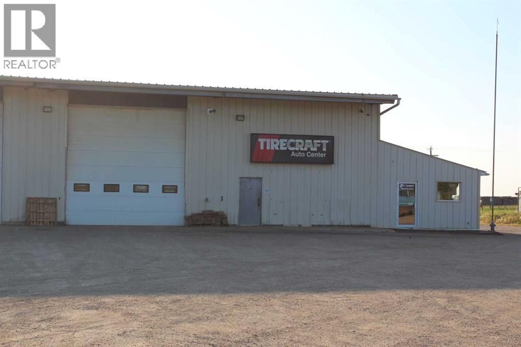 25 232073 Twp Rd 920, Manning