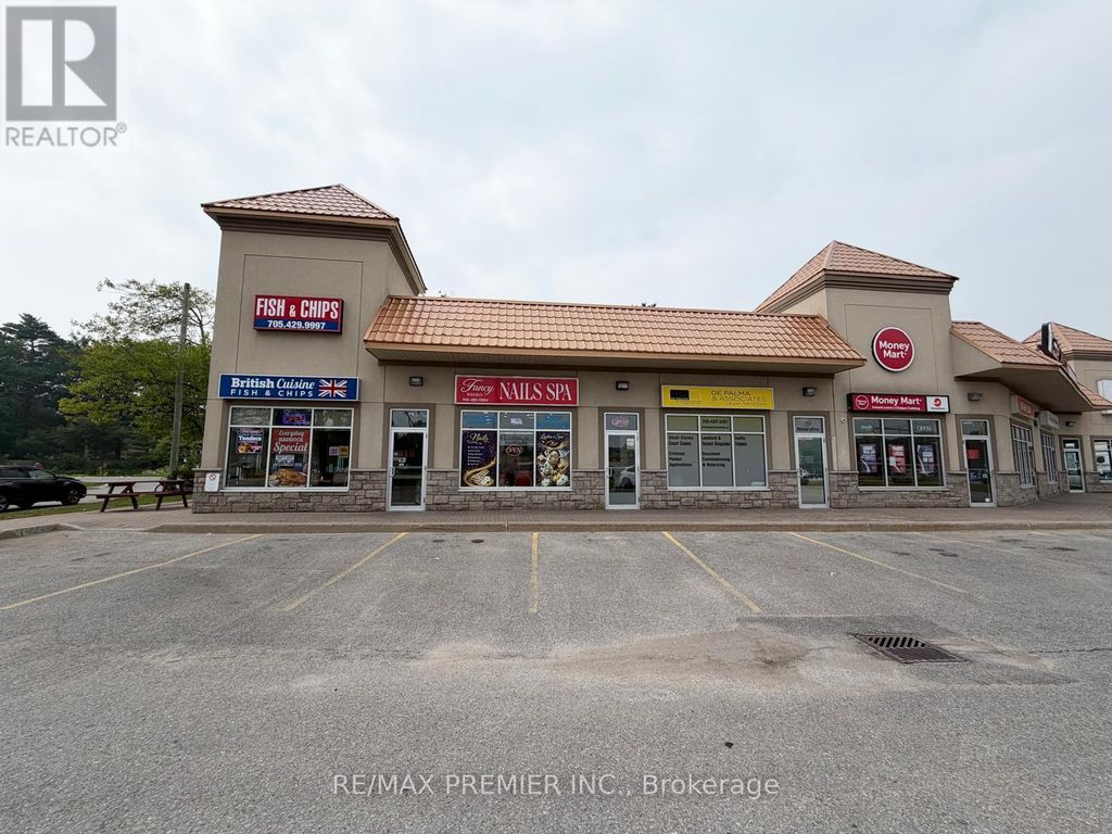 Unit #6 - 1256 Mosley Street, Wasaga Beach