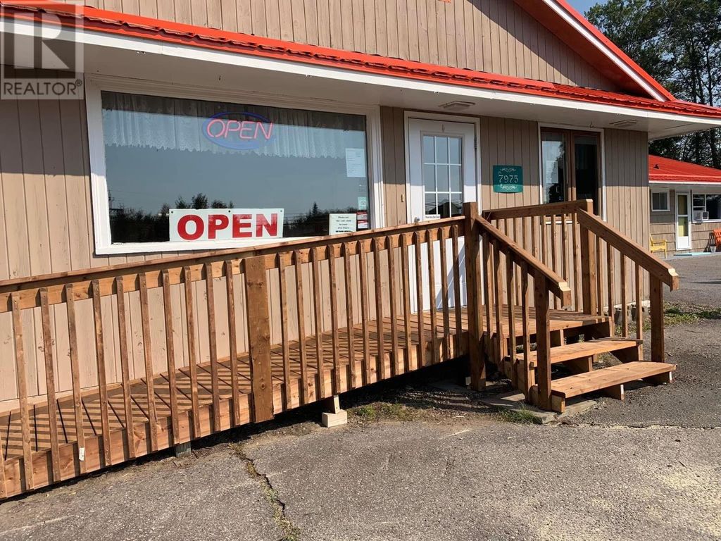 7975 Highway 7 Highway, Sherbrooke