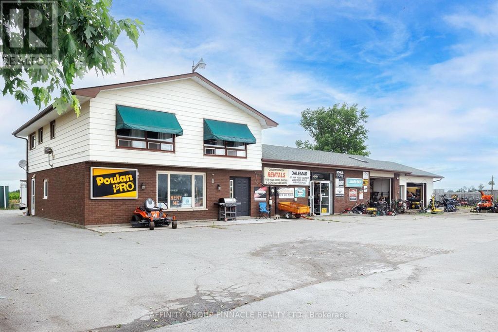 1187 On-7 Highway, Kawartha Lakes (mariposa)