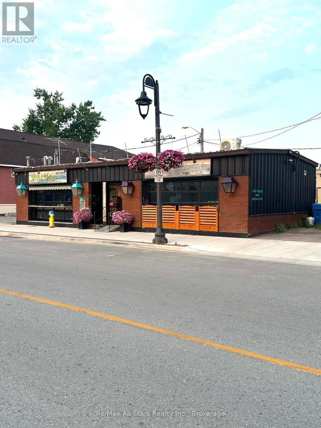 15 Cambridge Street S, Kawartha Lakes (lindsay)
