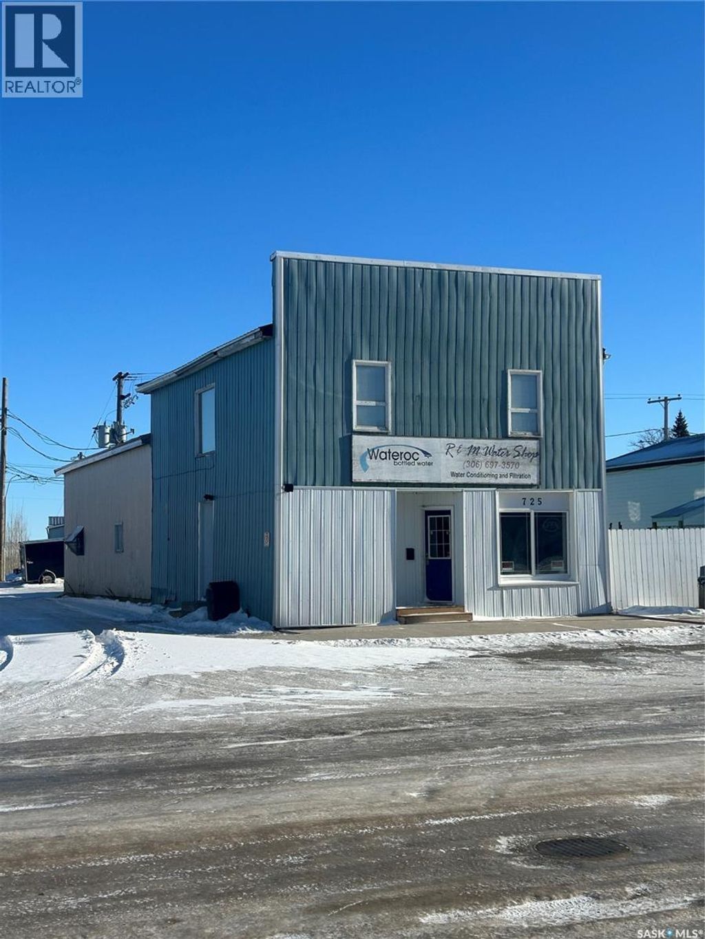 725 Desmond Street, Grenfell