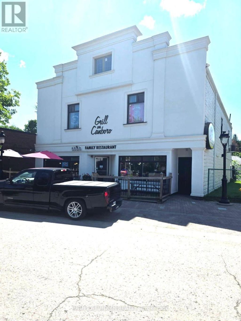 794 Canboro Road, Pelham (fenwick)
