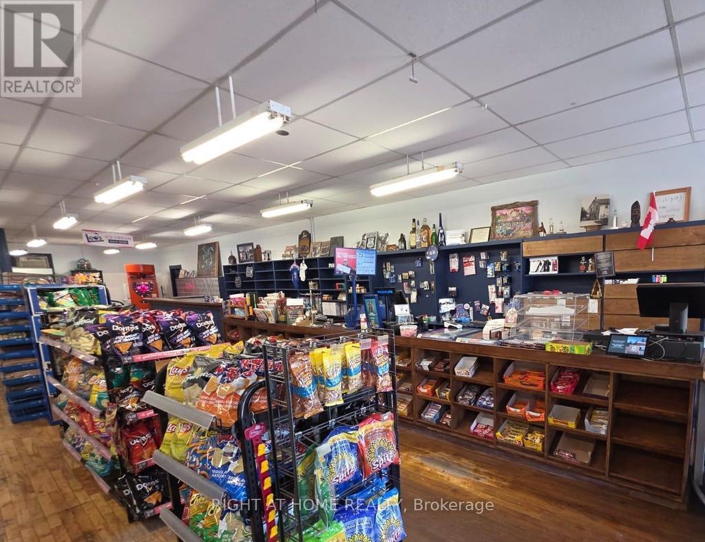 1111 Heritage Line, Otonabee-South Monaghan
