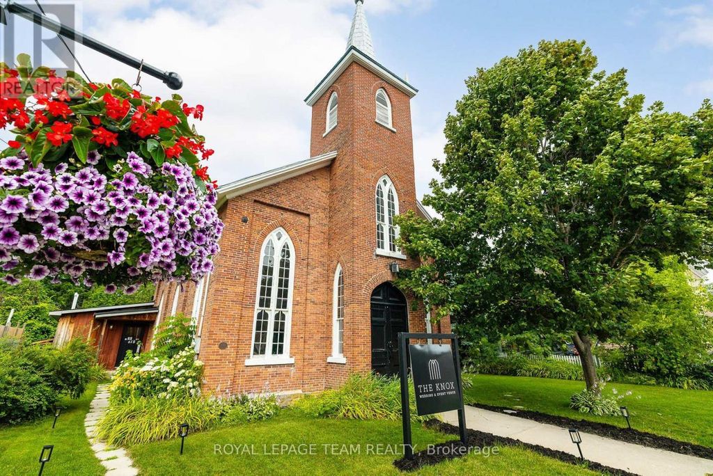 618 St. Lawrence Street, Merrickville-Wolford