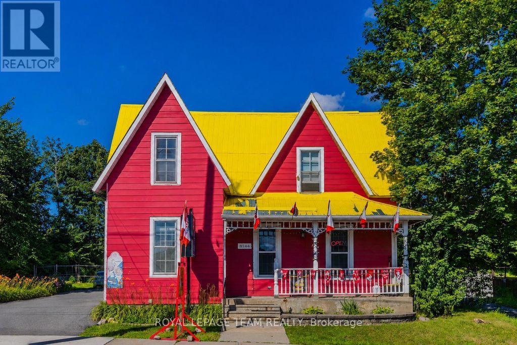 3744 Carp Road, Ottawa