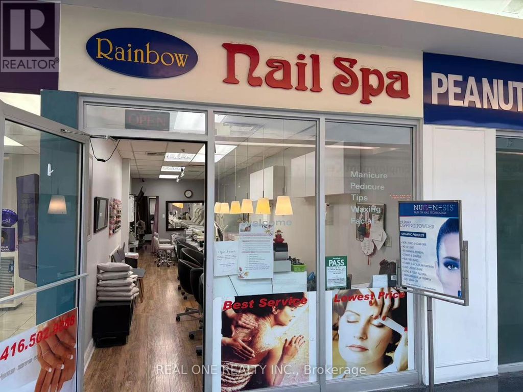 17 - 3030 Don Mills Road, Toronto (banbury-Don Mills)
