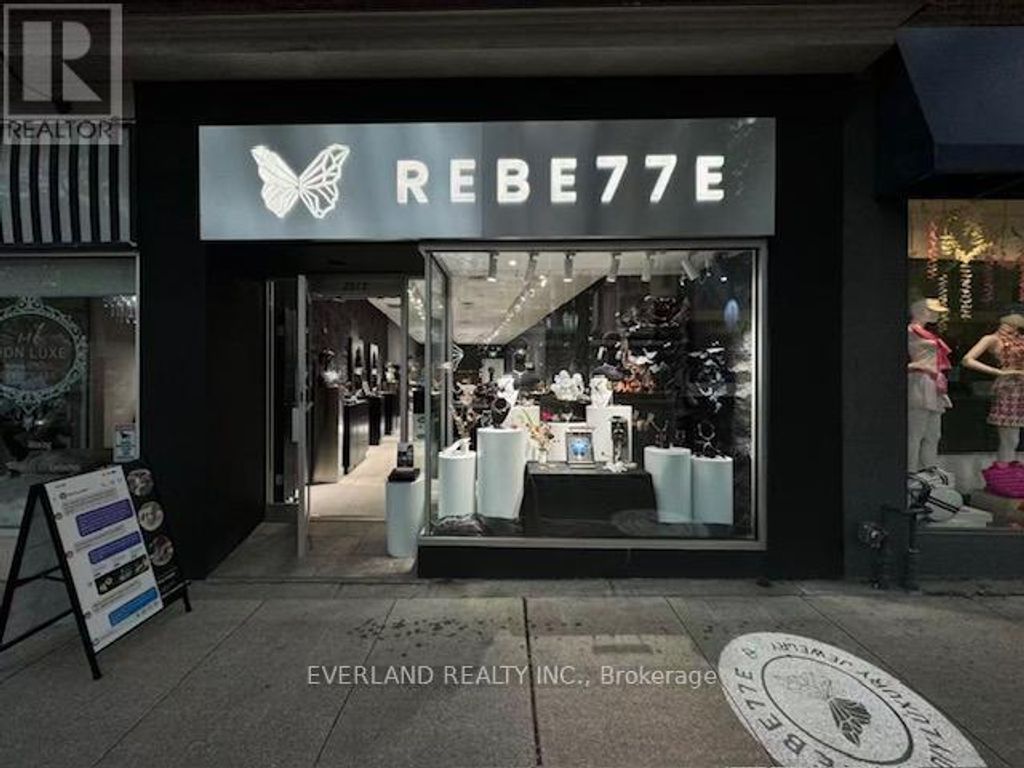 2515 Yonge Street, Toronto (mount Pleasant East)