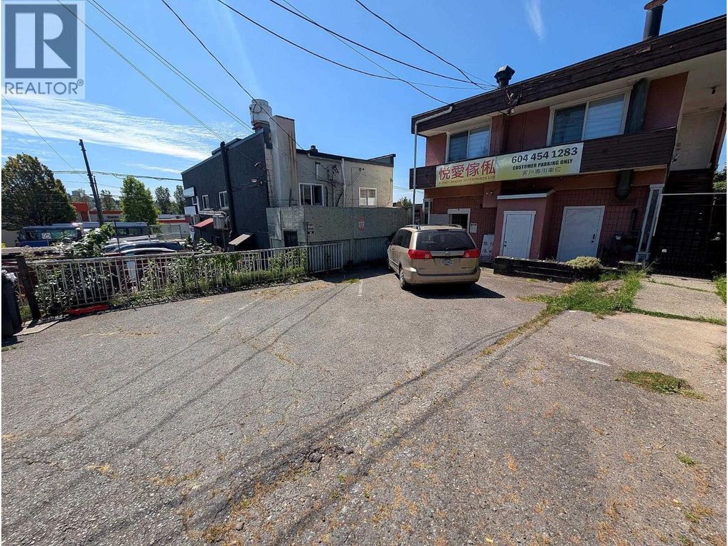 2478 Rupert Street, Vancouver
