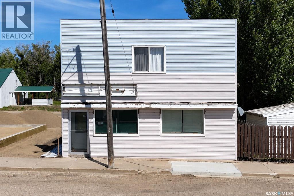 105 Main Street, Dinsmore