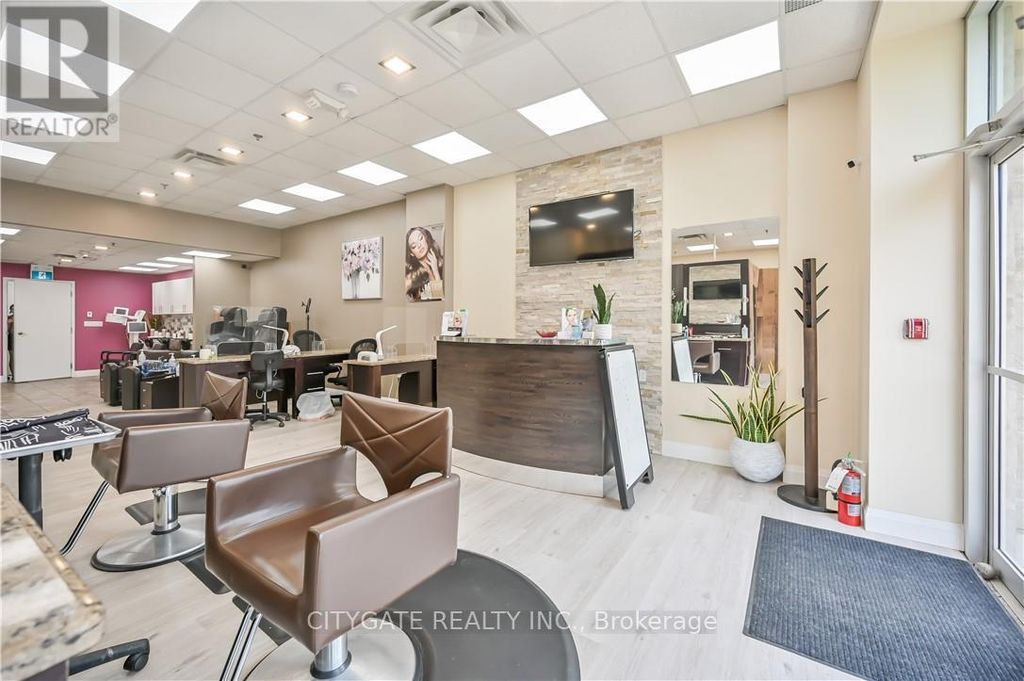 1b - 1686 Main Street W, Hamilton (ainslie Wood)