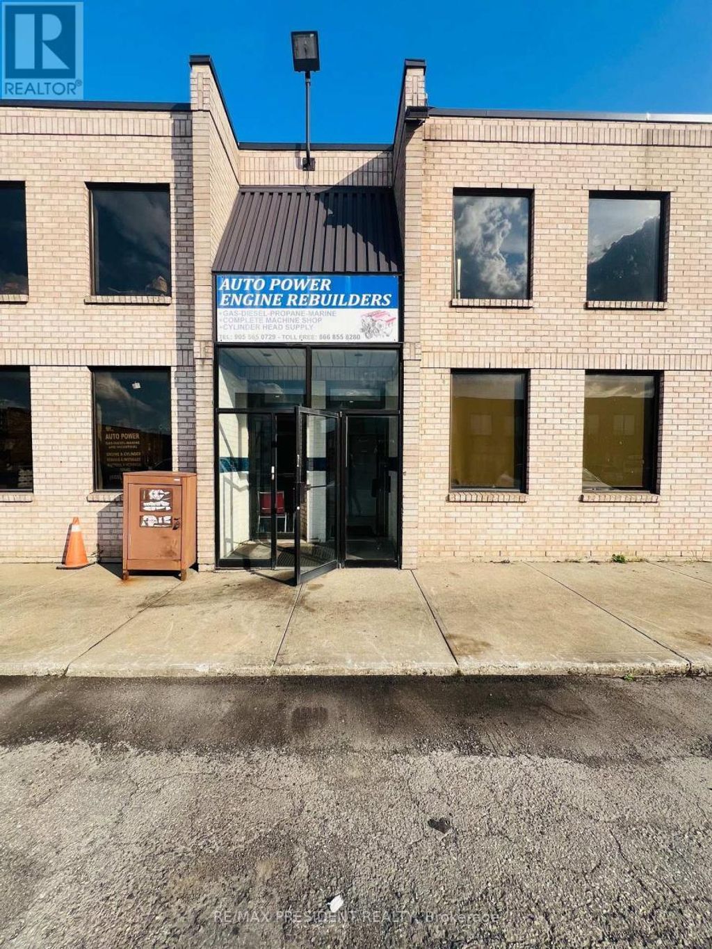 17/18 - 6731 Columbus Road, Mississauga (northeast)