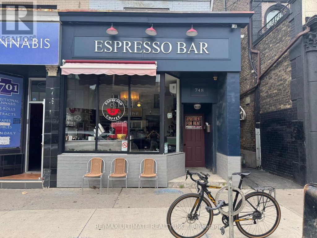 748 Broadview Avenue, Toronto (north Riverdale)