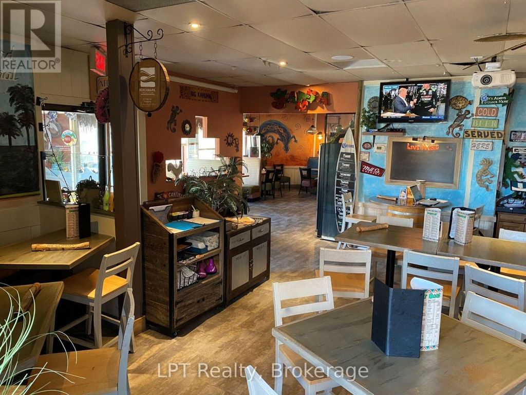 1009 Dundas Street E, Whitby (pringle Creek)