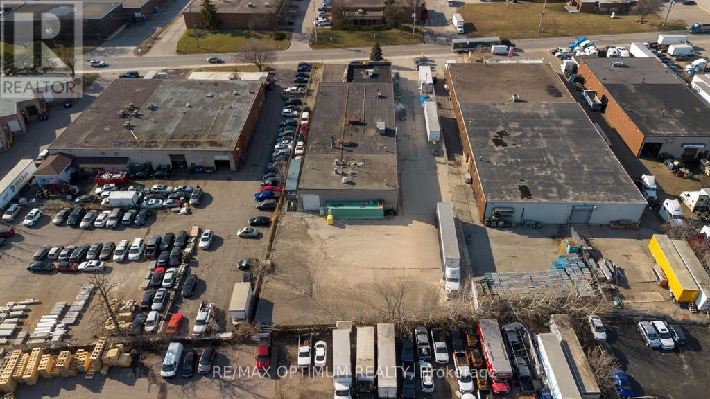 1232 Aerowood Drive, Mississauga (northeast)