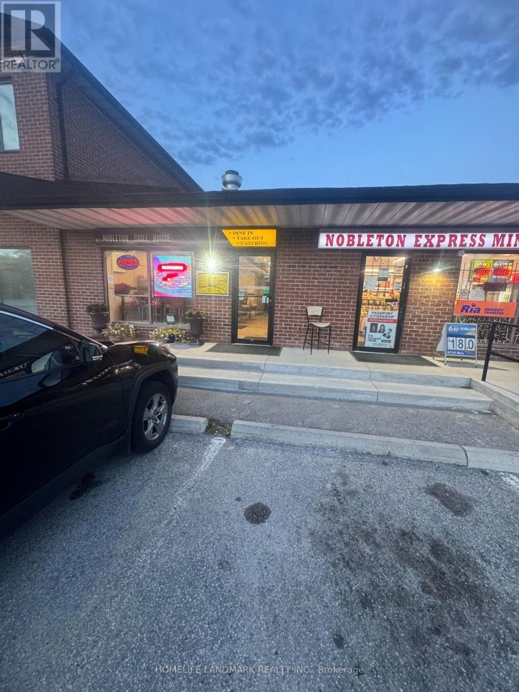 13065 Highway 27 Road, King (nobleton)