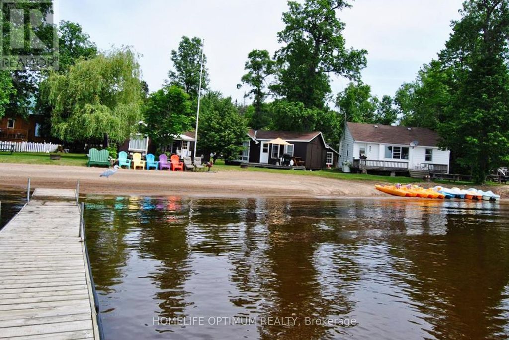 13613 60 Highway, North Algona Wilberforce