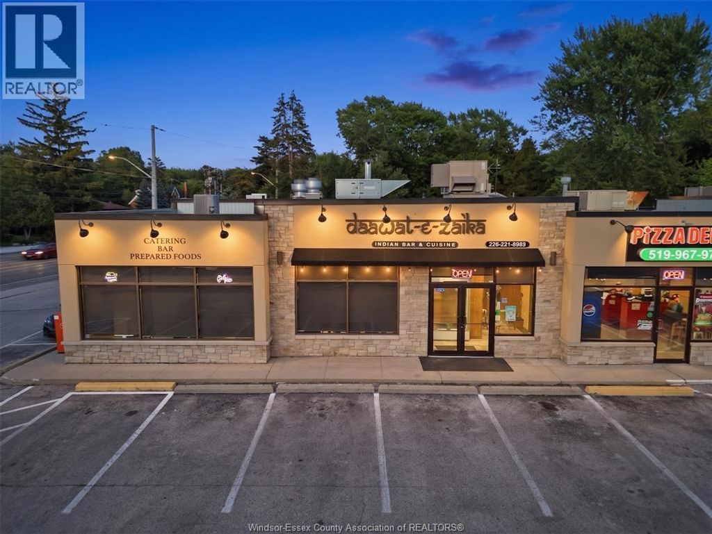 4300 Howard Avenue, Windsor
