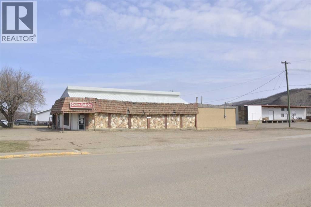 8923 94 Street, Peace River