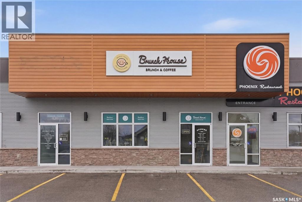 Brunch House, Warman