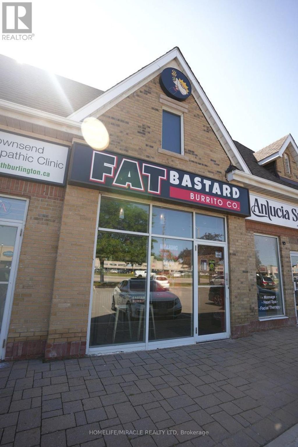 12 - 3480 Fairview Street, Burlington (roseland)