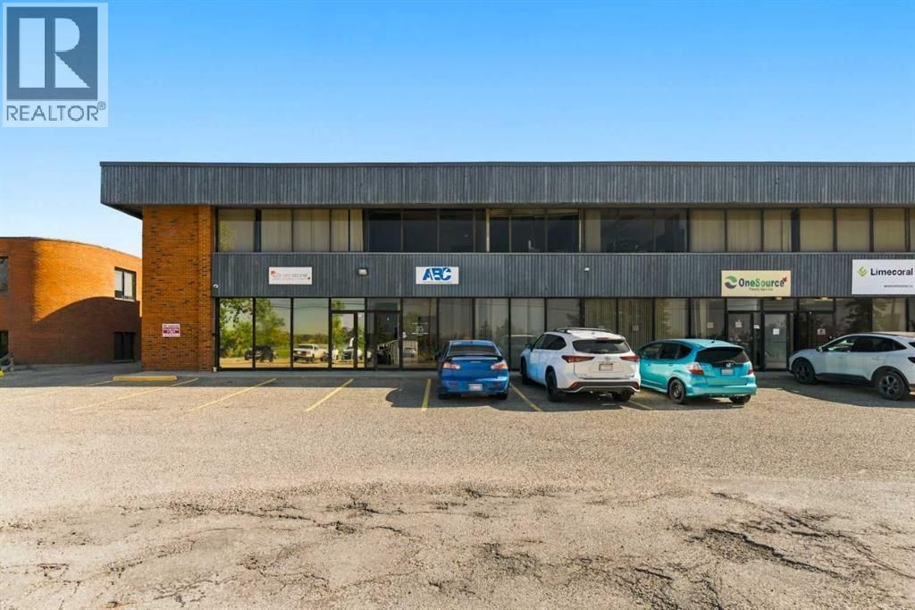 Bay 2, 2616 16 Street Ne, Calgary