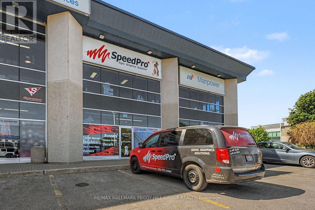 P - 132 Commerce Park Drive, Barrie (400 West)