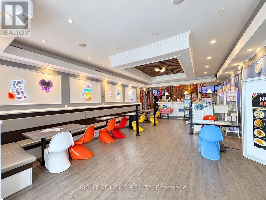 3930 Keele Street, Toronto (york University Heights)