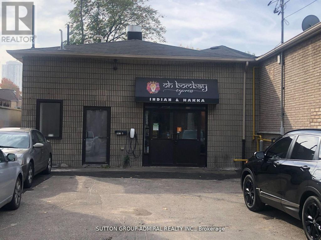 B - 104 Cannon Street E, Hamilton (beasley)