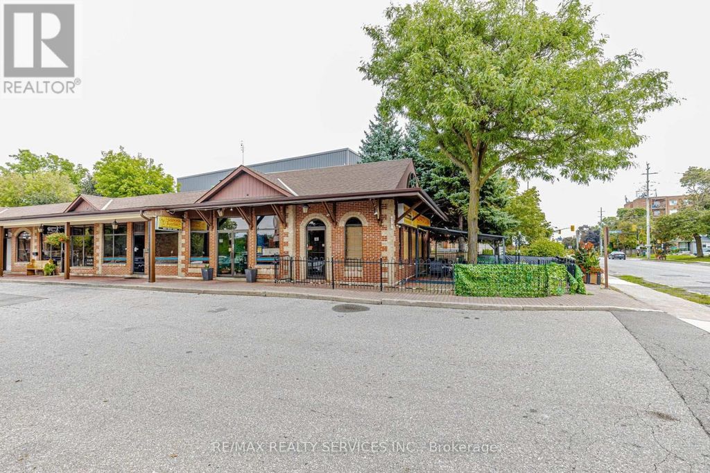 63 Queen Street S, Mississauga (streetsville)