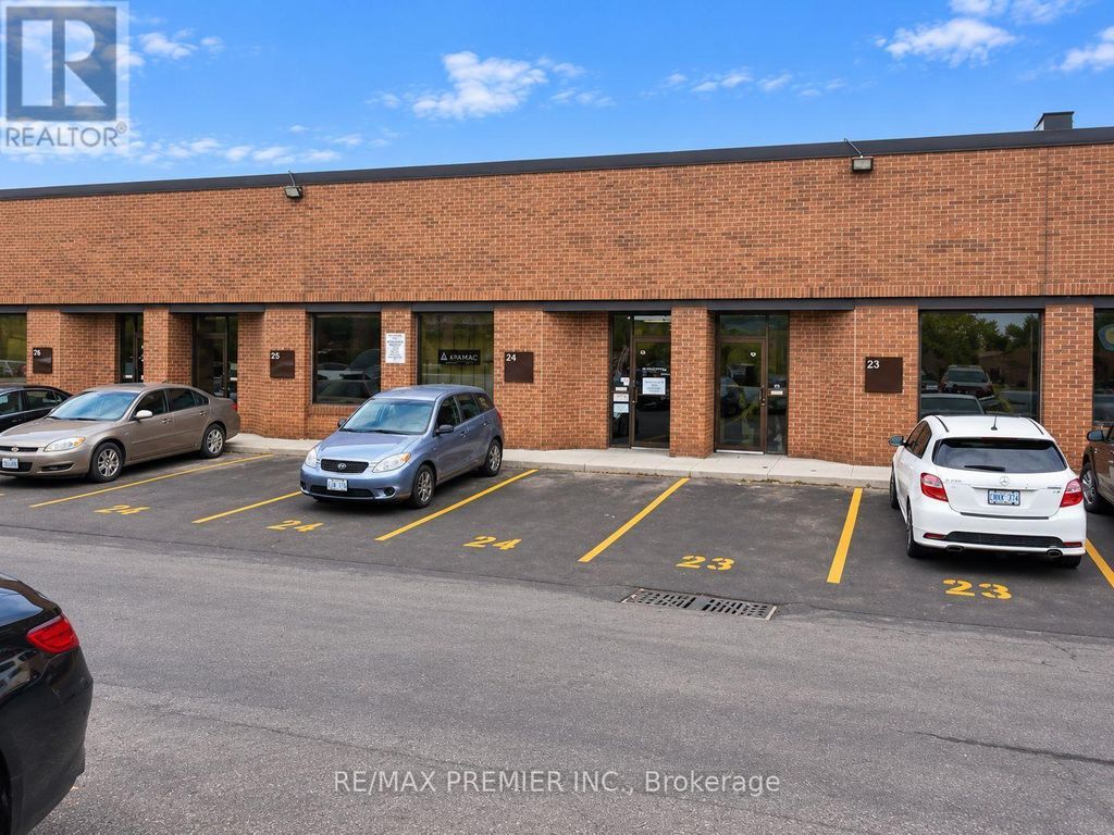 24 - 4801 Keele Street, Toronto (york University Heights)